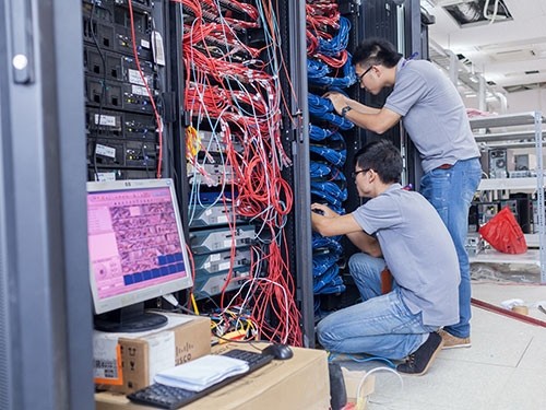 Thi Công Hệ Thống Network